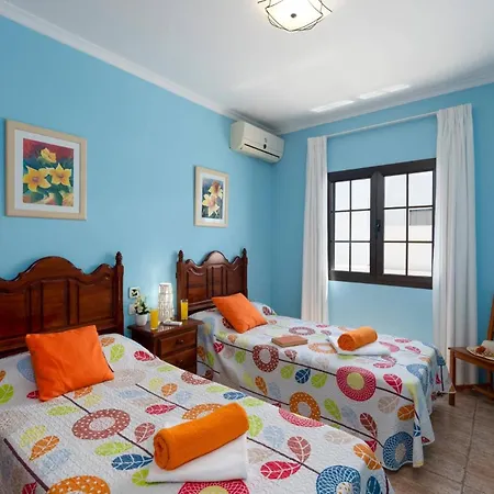 Emerita By Βίλα Πλάγια Μπλάνκα