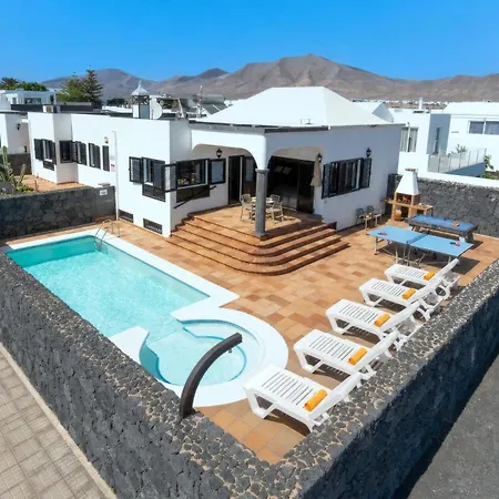 Villa Emerita By *